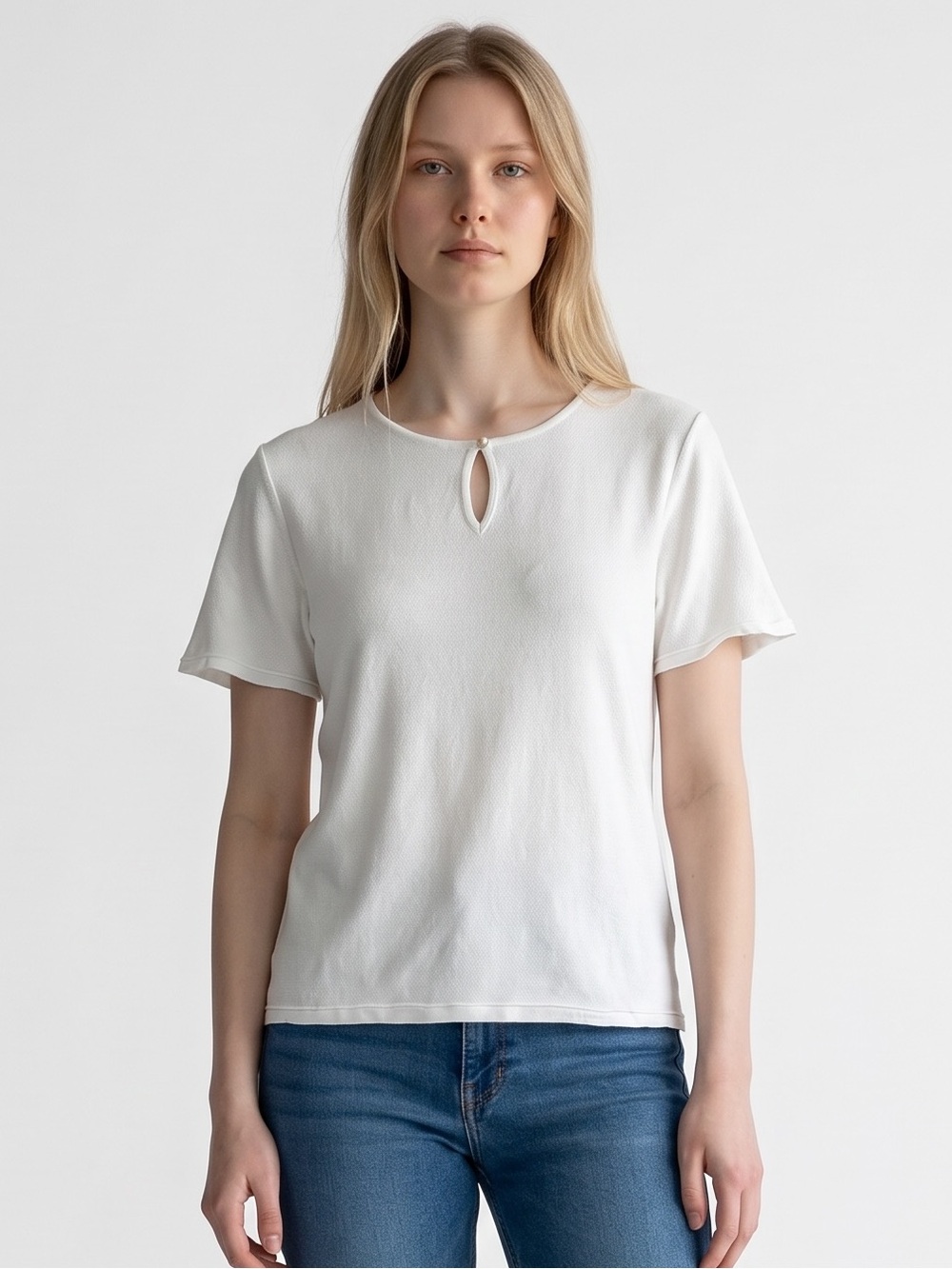 Nordstrom White Keyhole Short-Sleeve Top. Minimalist. Made in Italy. Neutrals. L